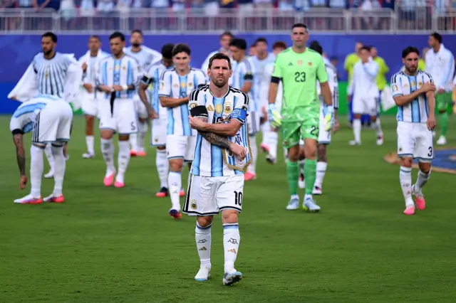Rumo ao tetra: Argentina vira de forma heroica contra a Inglaterra e vai à final da Copa do Mundo