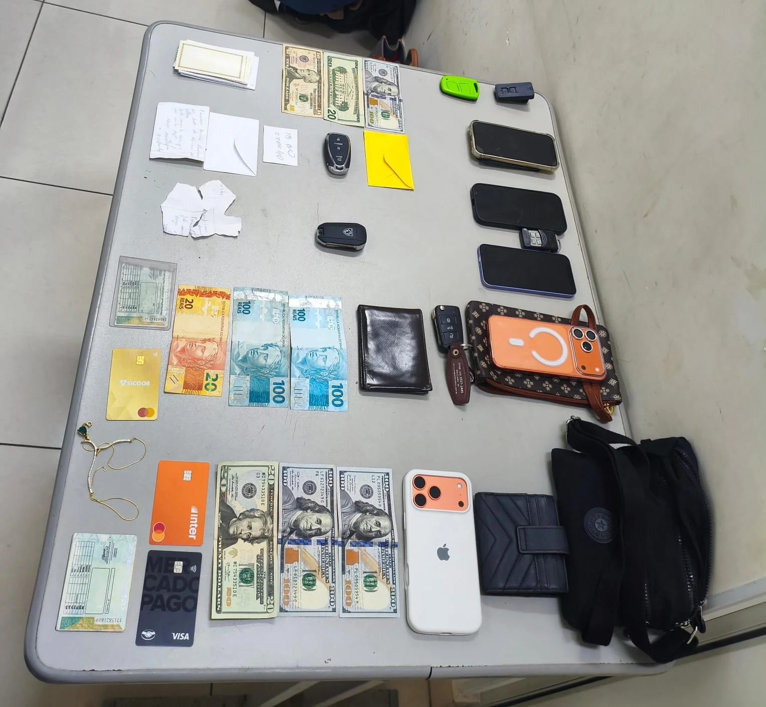 GAT da Guarda Municipal prende cinco suspeitos de integrar quadrilha do golpe do bilhete premiado em Araraquara